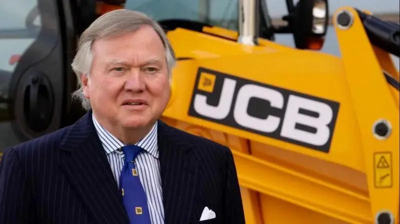 George Bamford to become JCB joint chairman as profits slip to £642m