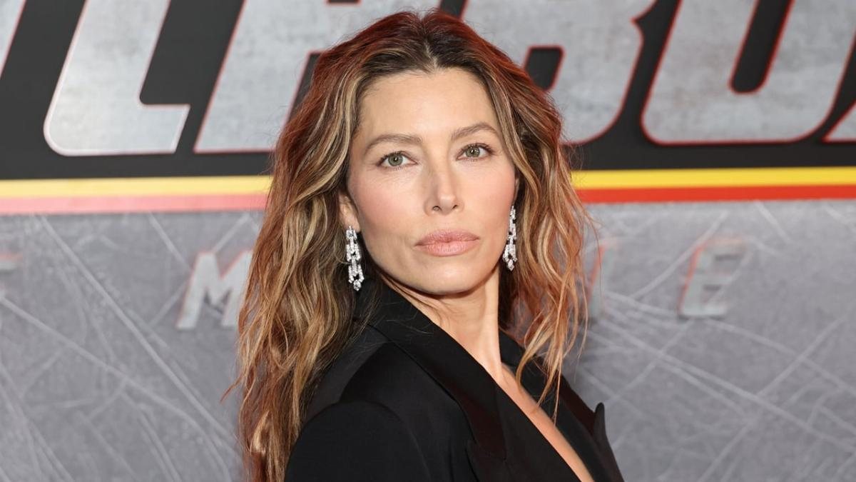Jessica Biel Joins Cast of Playboy Mansion Movie ‘Playmates,’ Will Play Hugh Hefner’s Wife