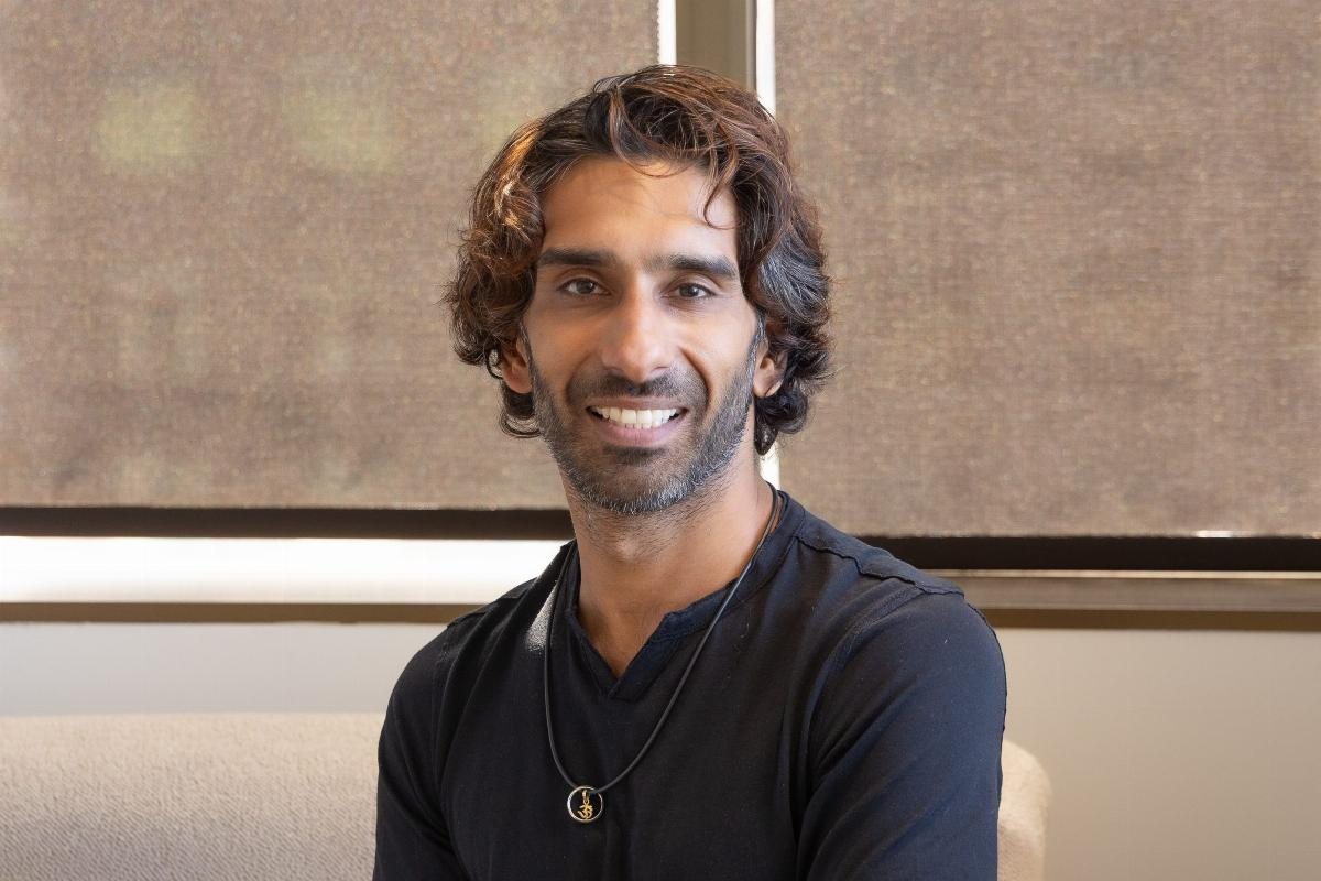 This founder made millions when LinkedIn bought his start-up—but the stress landed him in the hospital. Now he’s built another $825 million brand