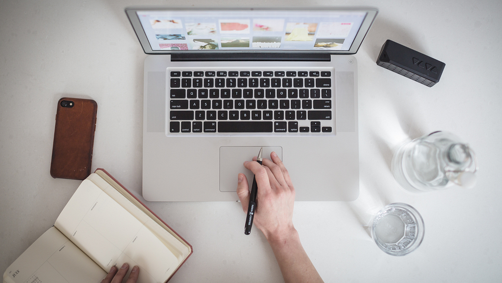 How we improved image download sizes on Medium with just four characters